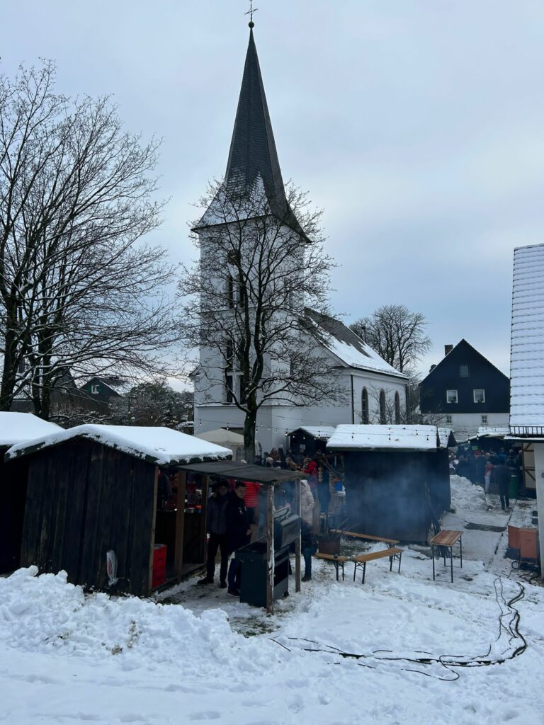 Was liegt Schnee während des Rüggeberger Adventmarktes